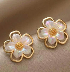 Women’s Small Flower Cubic Zirconia Stud Earrings – Everyday & Valentine’s Gift